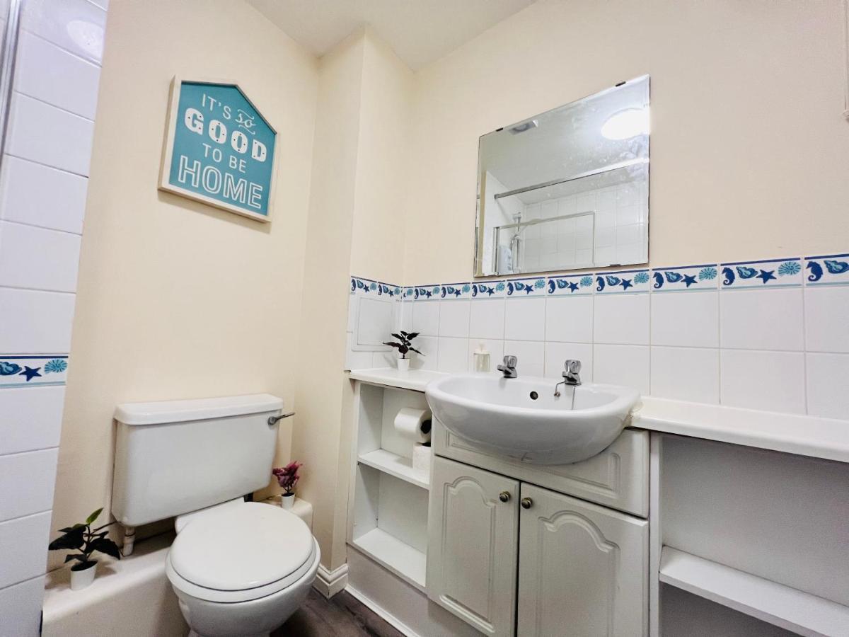 Peaceful 2 Bedroom Flat With Free Parking Edimburgo Esterno foto